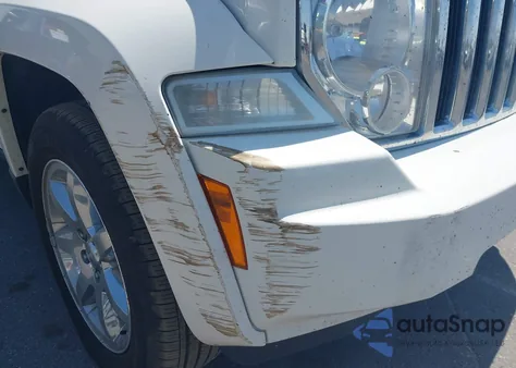 2008 Jeep Liberty Limited Edition from USA, damaged, VIN 1J8GN58K38W165416